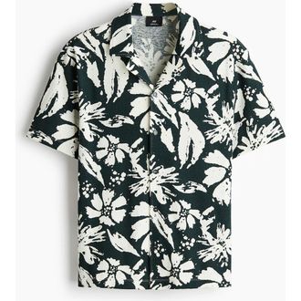 H&M Regular Fit Jacquard Resort Shirt in Dark Green/floral at Nordstrom, Size Xxx-Large