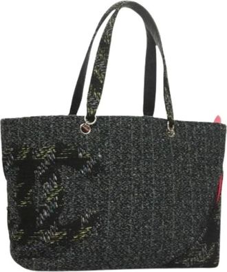 Chanel Pre-owned Tote Bags, female, Black, Size: ONE SIZE Pre-owned Cambon tote