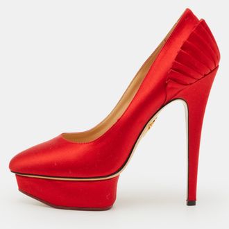 Charlotte Olympia Paloma Size 39 Red Satin Paloma Fan Pleat Platform Pumps