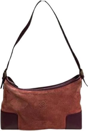 Loewe Pre-owned Shoulder Bags, female, Red, Size: ONE SIZE Pre-owned Anagram Leather Shoulder Bag