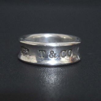 Tiffany & Co. Silver Silver 925 Band Ring (Pre-Owned)