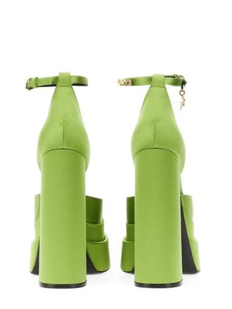 Versace Hohe Schuhe - Platform Pumps Medusa Aevitas - Gr. 36 (EU) - in Gr&uuml;n - f&uuml;r Damen