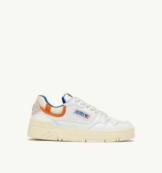 Autry SNEAKERS CLC LOW IN PELLE BIANCA E FANTA