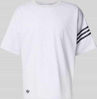 adidas Originals T-Shirt mit Label-Stitching in Hellgrau Melange, Größe XXL