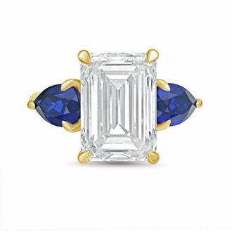 Diana M. Jewels 18kt yellow gold lab grown 6ct emerald diamond ring with sapphire pears on the sides