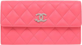 Chanel Pink Leather Long Wallet (Bi-Fold) (Pre-Owned)