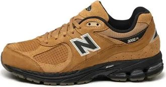 New Balance 2002R Shoes Brown Black M2002REI