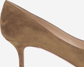 Gianvito Rossi Womens Pumps Suede Light Brown