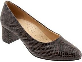 Trotters Kari Pointy Toe Pump in Dark Grey Leather at Nordstrom Rack, Size 6.5