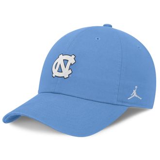 Nike Jordan Mens North Carolina Classic Club Jordan Brand College Adjustable Hat in Blue | JC014EYNCN-HAP