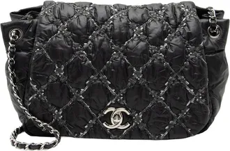 Chanel Black Lambskin & Tweed Bubble Quilt Medium Flap Shoulder Bag (Authentic Pre-Loved)