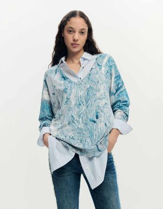 Desigual Maglione blu con scollo a V e stampa astratta