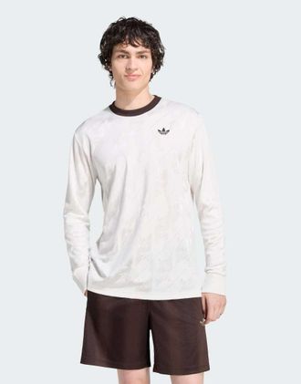 adidas Originals maglia jacquard con logo a trifoglio a maniche lunghe in bianco nuvola