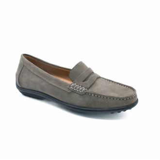 The Flexx Womens Winter Leather Loafer In Almond Tan