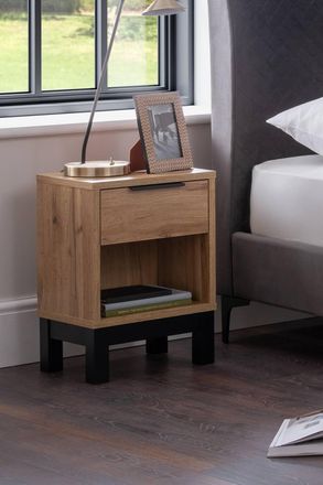 Julian Bowen Bali 1 Drawer Bedside Table in Light Oak