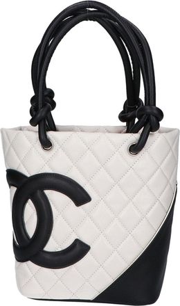 Chanel Leather Handbag (Pre-Owned)