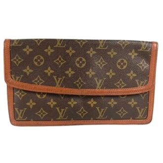Louis Vuitton Pre-owned Clutches, female, Brown, Size: ONE SIZE Pre-owned Monogram Pochette