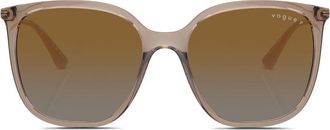 Vogue Eyewear logo-engraved oversize-frame sunglasses - women - Nylon/Metal - 54 - Brown