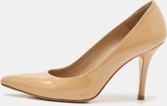 Stuart Weitzman Beige Patent Leather Pointed Toe Pumps
