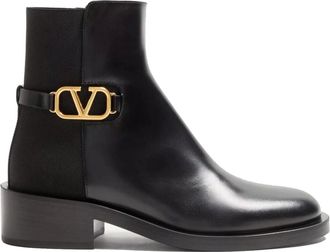 Valentino Ankle Boots, female, Black, Size: 10 1/2 US Vlogo Signature Calfskin Ankle Boot 30mm