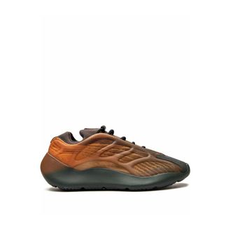Yeezy by Kanye West Copper Fade Sneakers - Heren - Sneakers - Veelkleurig - 42 1/2 EU - Schoenen