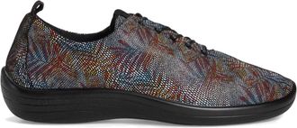 Arcopedico WomenS Lanin Travel Shoes In Black Palm