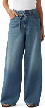 Levi's XL Straight Leg Jeans in Stop Flaxing at Nordstrom Rack, Size 25 X 31