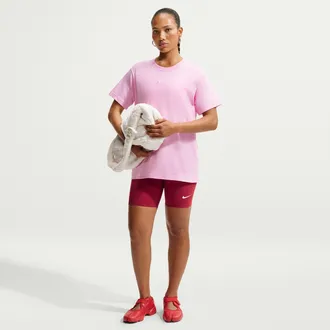 Nike Womens Nike Sportswear Classic High-Waisted 8 Biker Shorts in Red | DV7797-608