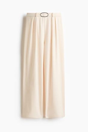 H&M Ponte Di Roma Trousers in Cream at Nordstrom, Size Xx-Small