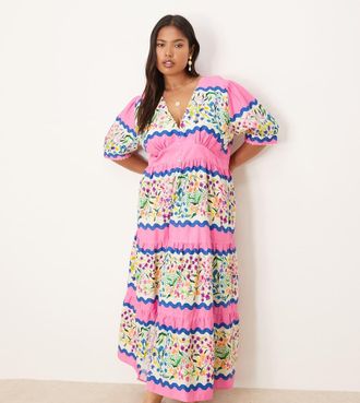 Hope & Ivy Vestito grembiule midi multicolore con scollo a V e maniche a sbuffo-Rosa