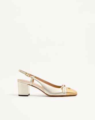 Valentino Garavani D&eacute;collet&eacute; Slingback Valet Du Roi In Nappa Laminata 60Mm Donna PLATINO/ORO 35.5