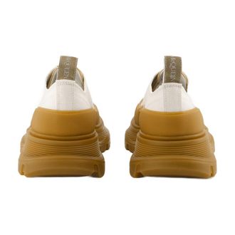 Alexander McQueen Tread Sneaker - Beige