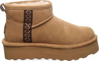 Bearpaw Womens Retro October Boot In Beige