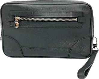 Louis Vuitton Pre-owned Clutches, male, Black, Size: ONE SIZE Pre-owned Taiga Clutch