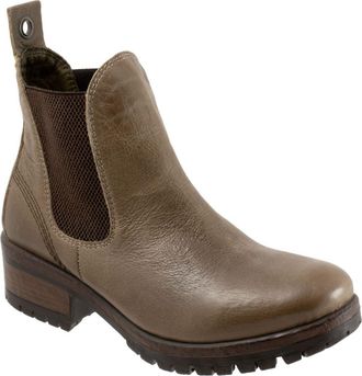 Bueno Florida Chelsea Boot in Moss/Brown at Nordstrom, Size 8.5-9Us