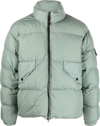 Stone Island Crinkle Reps Compass-badge puffer jacket - men - Polyurethane Resin/Polyamide/Polyamide/Feather Down - XXXL - Green