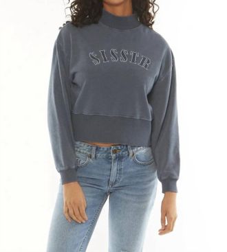 Sisstrevolution Reckless Long Sleeve Fleece Top In Starlight