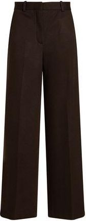 Circolo 1901 BOTTOMWEAR - Pantaloni su YOOX.COM