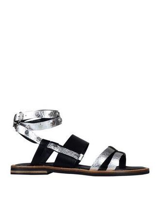 Janet & Janet Sandals