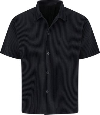Homme Pliss&eacute; Issey Miyake Black Short-Sleeve Bowling Collar Pleated Polo Shirt
