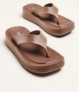 Jeffrey Campbell Darcie Platform Thong Sandals