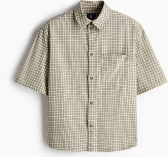H&M Relaxed Fit Short-sleeved Cotton Shirt in Khaki Green/checked at Nordstrom, Size Xx-Large