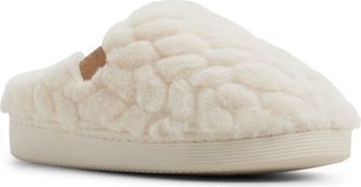 Roxy Bae Faux Fur Slipper in Cream at Nordstrom, Size X-Large