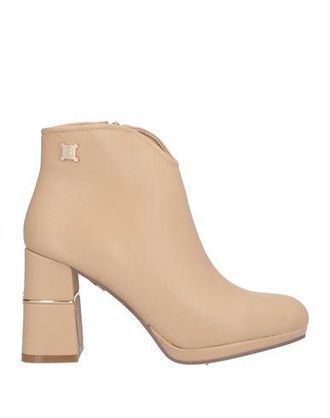 Laura Biagiotti FOOTWEAR - Ankle boots sur YOOX.COM