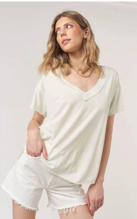 Bloomingdale's Baltimore V-Neck Tee In Teal Mist