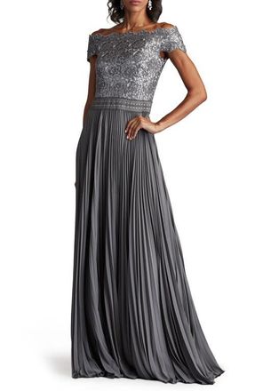 Tadashi Shoji Sequin Bodice Short Sleeve Gown in Mist at Nordstrom, Size 16W