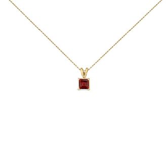 House of Brilliance 14K Yellow Gold 5x5 MM Square Shaped Red Garnet Solitaire Pendant Necklace