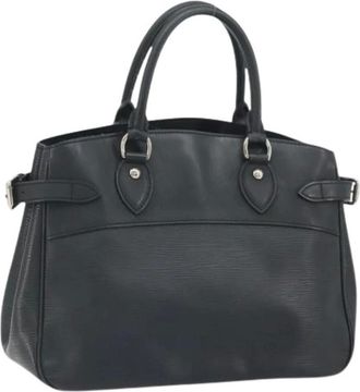 Louis Vuitton Pre-owned Handbags, female, Black, Size: ONE SIZE Pre-owned Passy PM Hand Bag