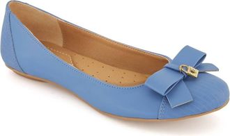 Andrea Womens Ballerinas With Bow And Golden Lock Charm Flats In Baby Blue