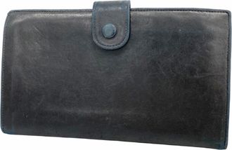 Chanel Black Leather Wallet (Bi-Fold) (Pre-Owned)